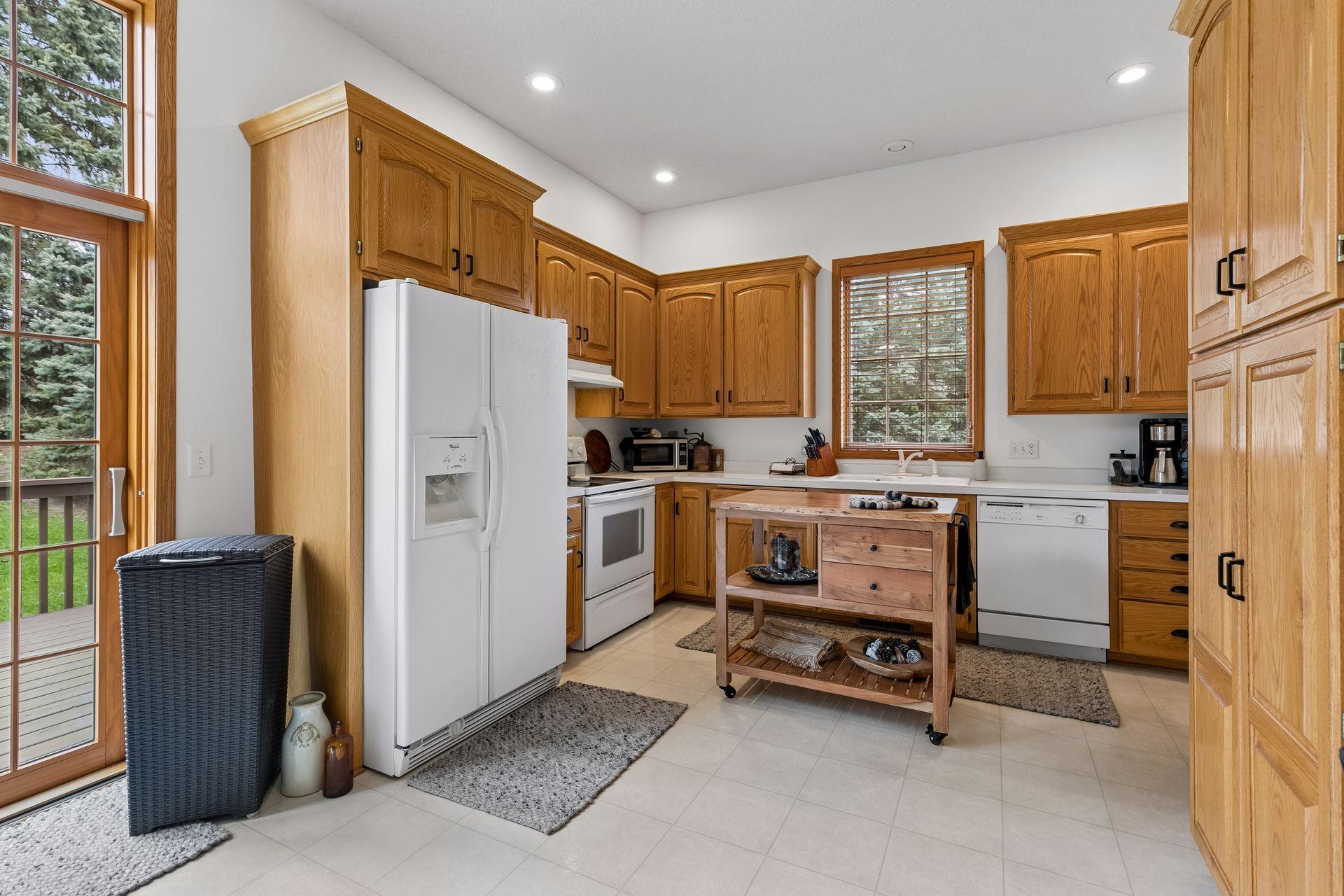 4637 Aspen Ridge Circle Eagan, MN 55122 - Photo 11 of 39