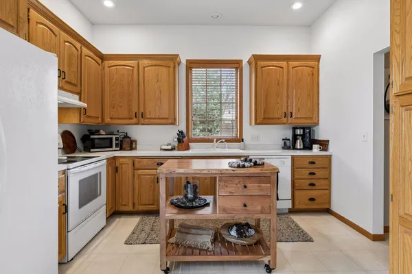 $409,900 | 4637 Aspen Ridge Circle, Eagan, MN 55122