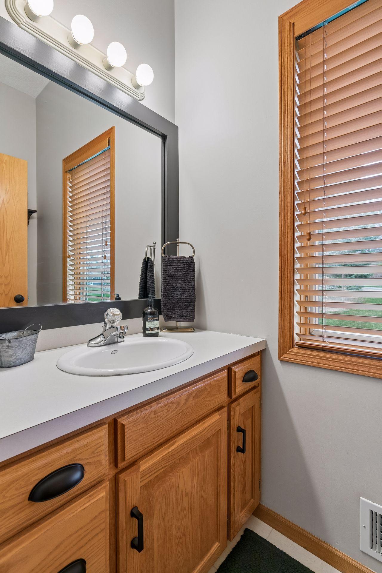 4637 Aspen Ridge Circle Eagan, MN 55122 - Photo 20 of 39