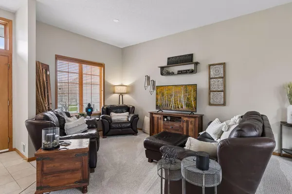 $409,900 | 4637 Aspen Ridge Circle, Eagan, MN 55122