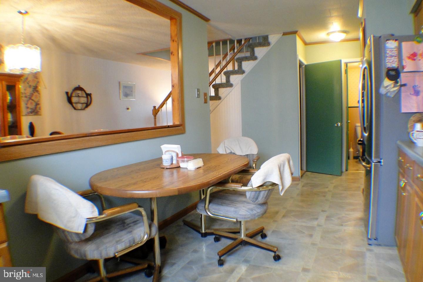 3850 Salina Road Philadelphia, PA 19154 - Photo 10 of 31 Gallery Image 10