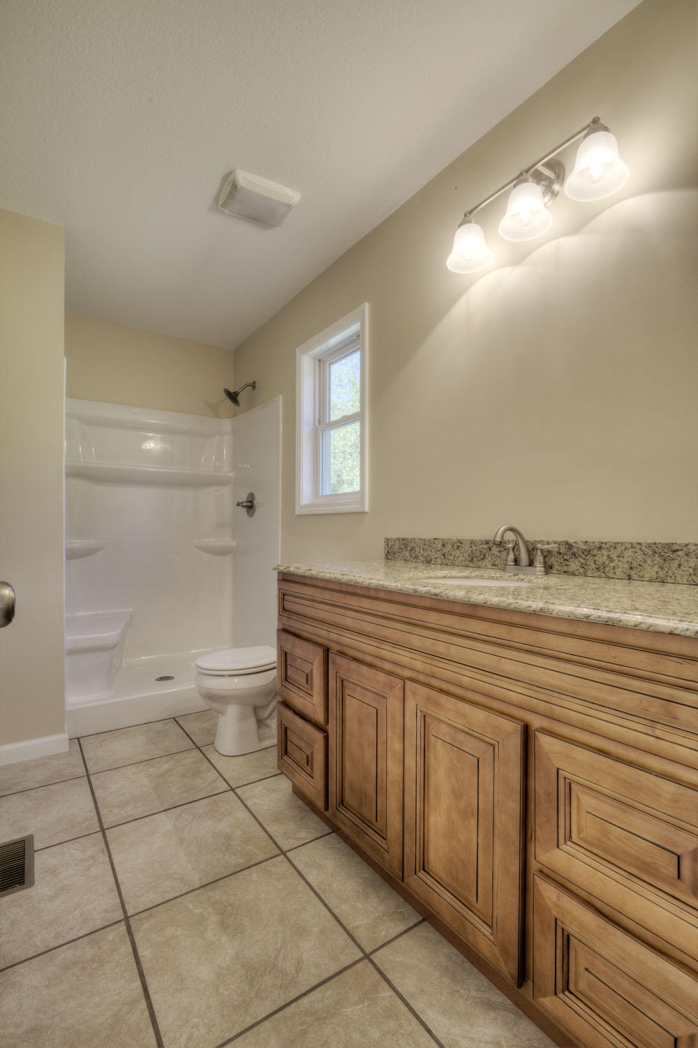 7210 Loudon Ridge Road Lenoir City, TN 37771 - Photo 15 of 24 Master Bath