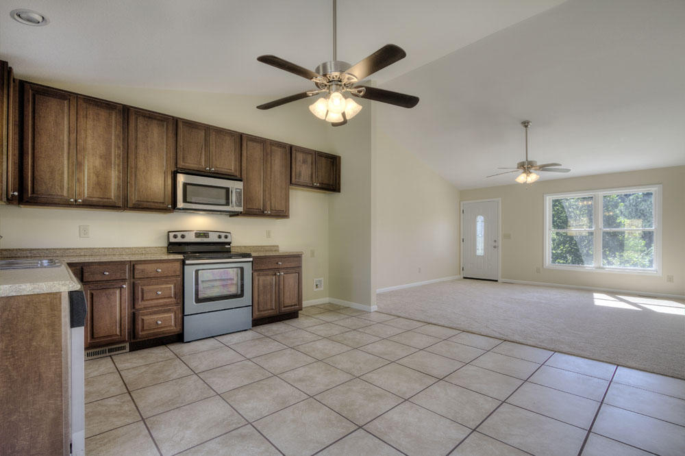 7210 Loudon Ridge Road Lenoir City, TN 37771 - Photo 4 of 24 Kitchen