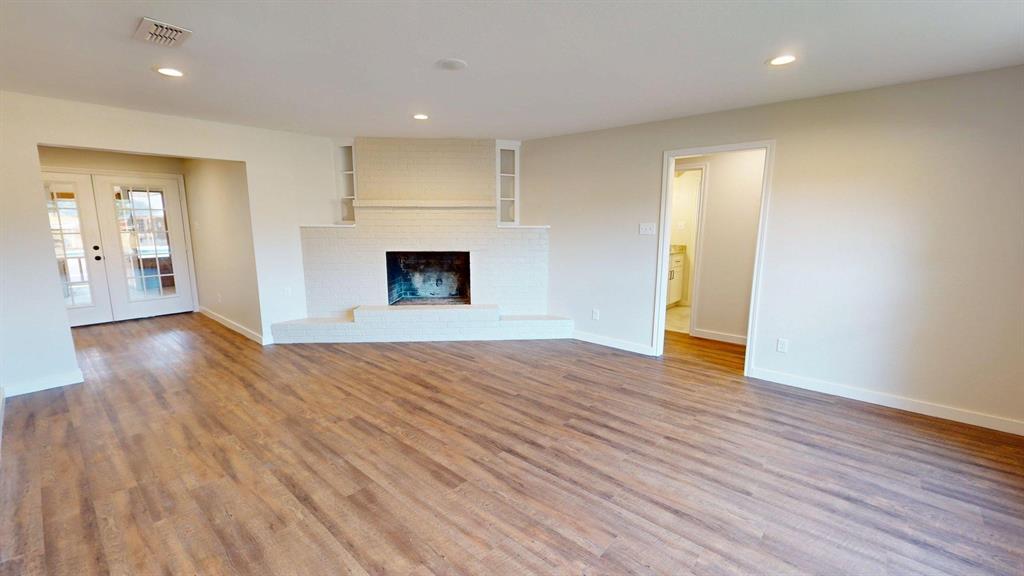 1110 Mill Run Road Athens, TX 75751 - Photo 3 of 32 a view of empty room with wooden floor