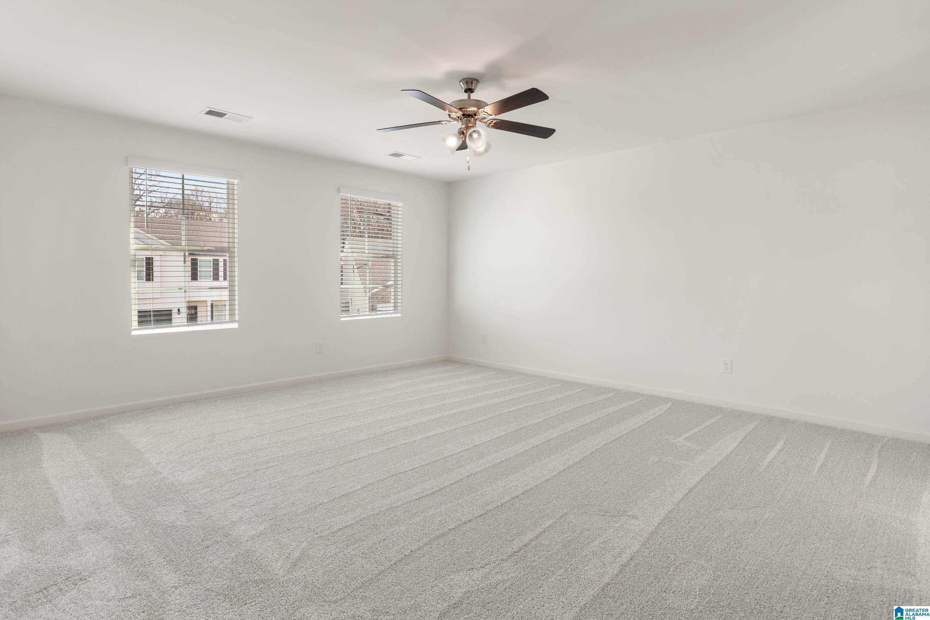 859 Valley Circle Leeds, AL 35094 - Photo 20 of 37