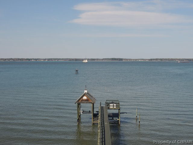 1315 Moore House Road Yorktown, VA 23690 - Photo 9 of 30 Gallery Image 9