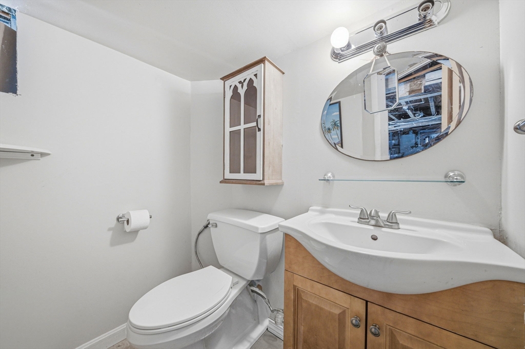 26 Wingate Road Weymouth, MA 02189 - Photo 25 of 39