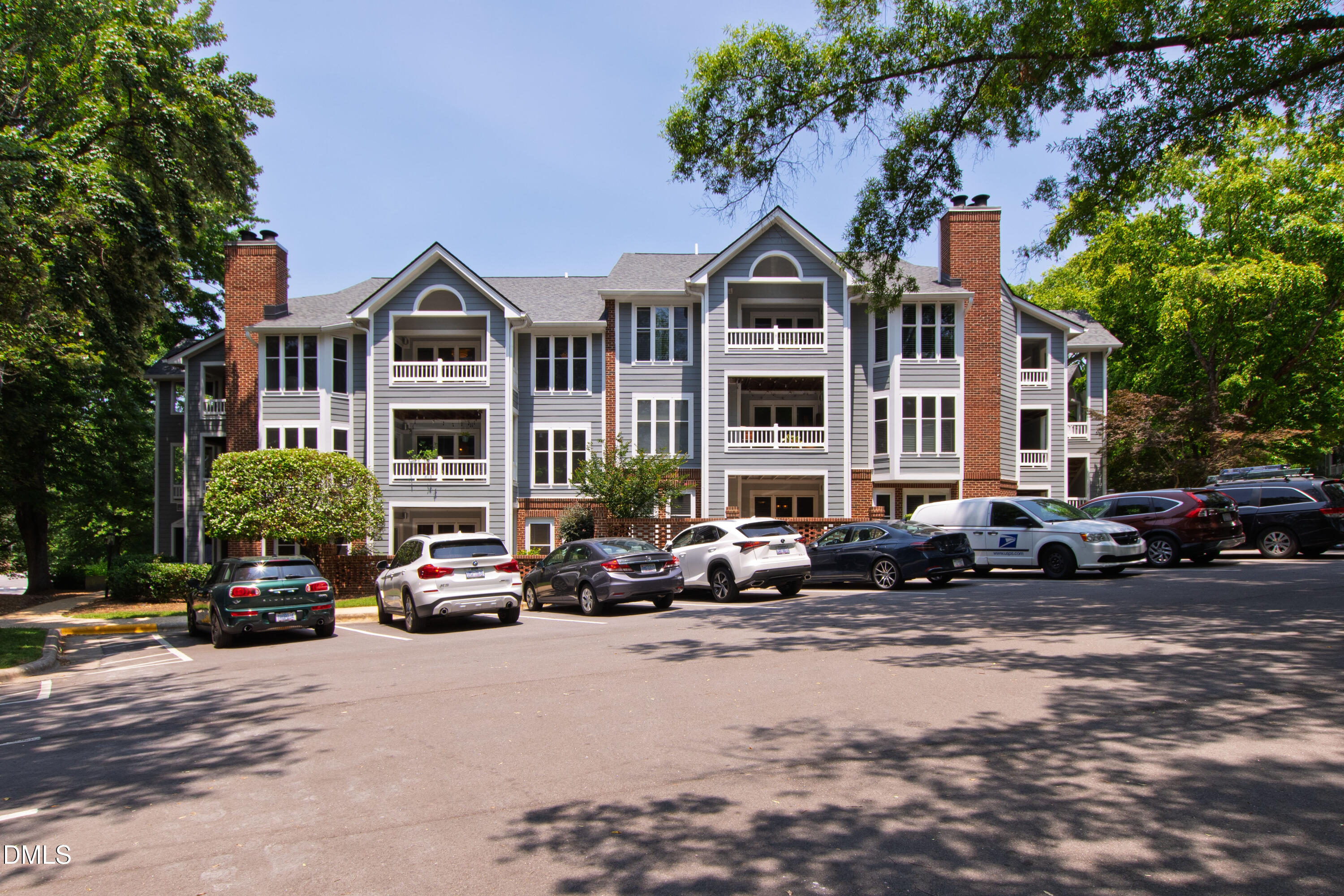 911 Washington Street, Unit 301 Raleigh, NC 27605 - Photo 34 of 54 Washington301-34