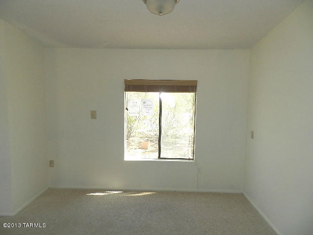 11921 West Ranchito Verde Tucson, AZ 85743 - Photo 9 of 23