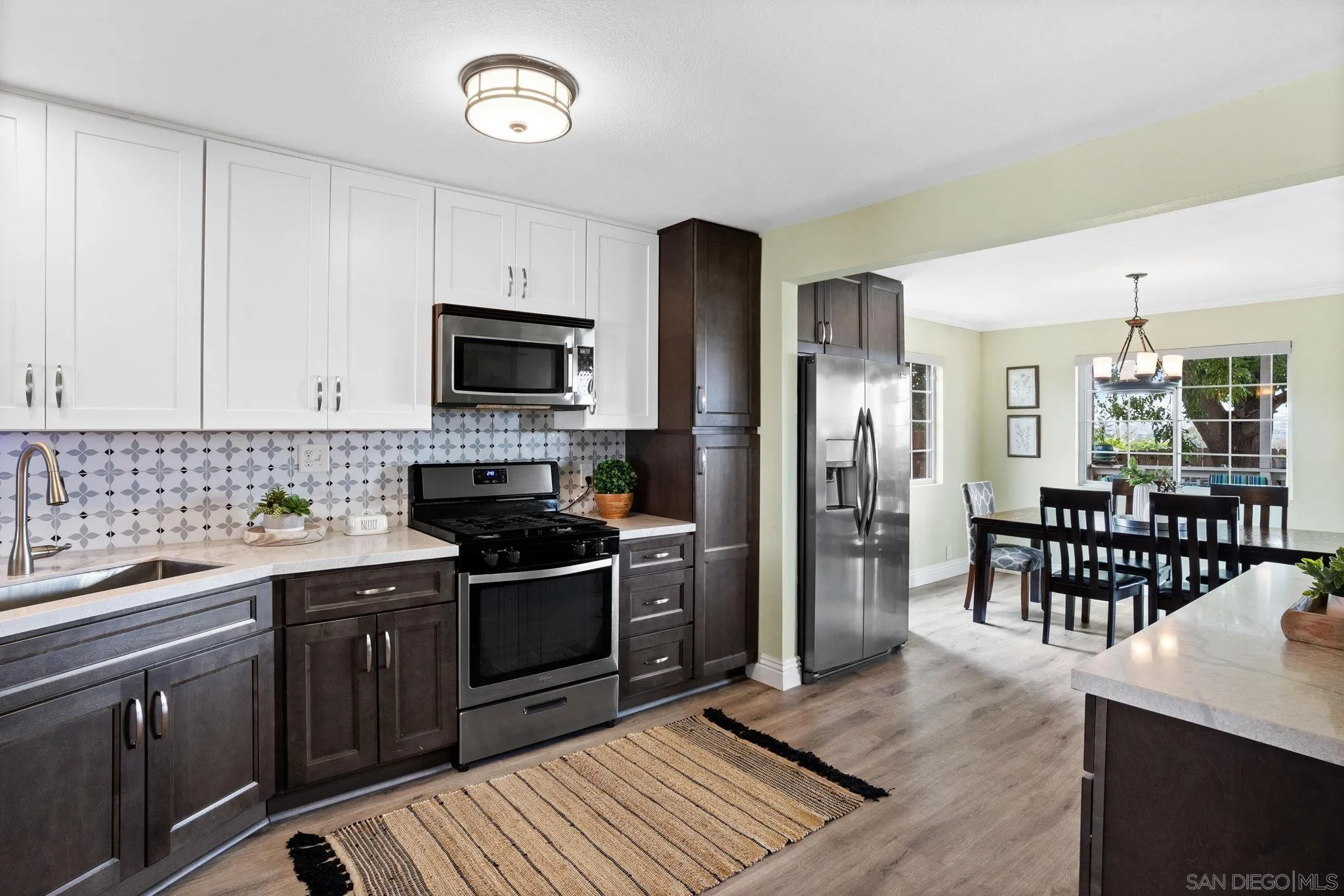 512 Felicita Avenue Spring Valley, CA 91977 - Photo 8 of 40 Gallery Image 8