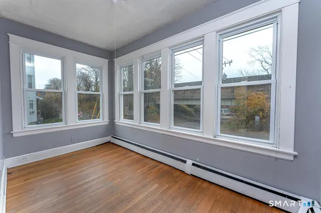 $2,400 | 146 Charles Street, Waterbury, CT 06708