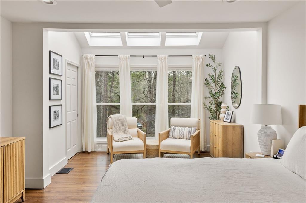 110 Lake Top Court Roswell, GA 30076 - Photo 19 of 52