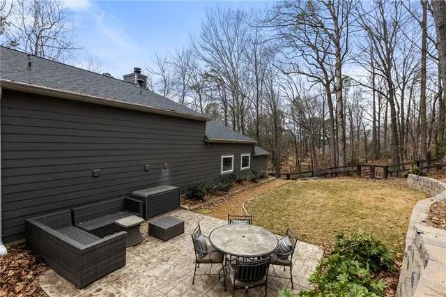 $839,000 | 110 Lake Top Court, Roswell, GA 30076