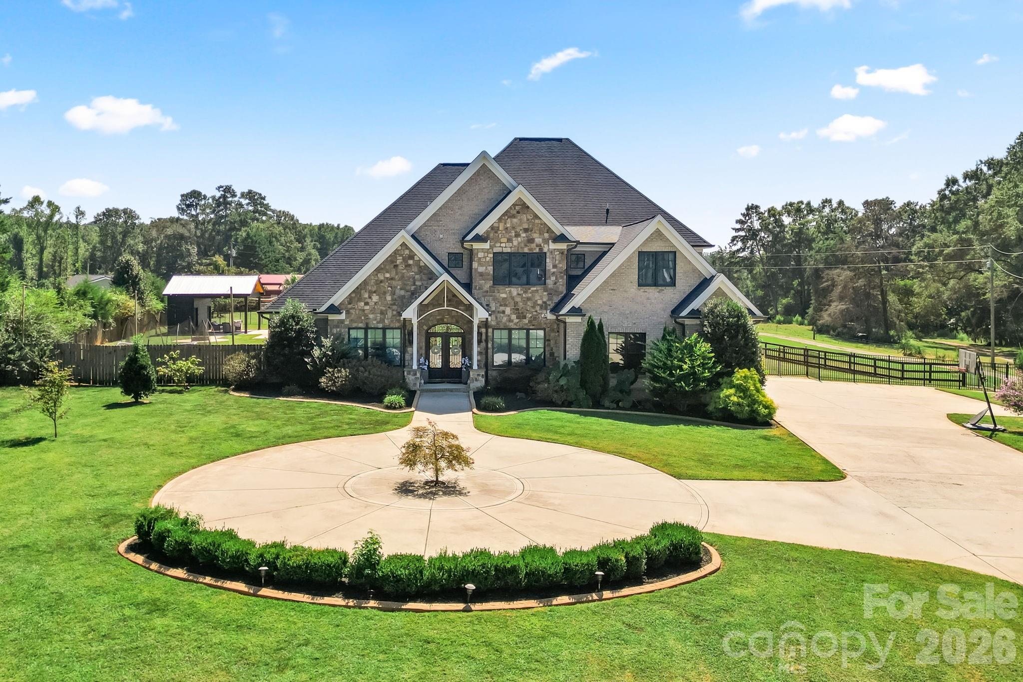 822 Kiser Road Bessemer City, NC 28016 - Photo 1 of 48 Gallery Image 1
