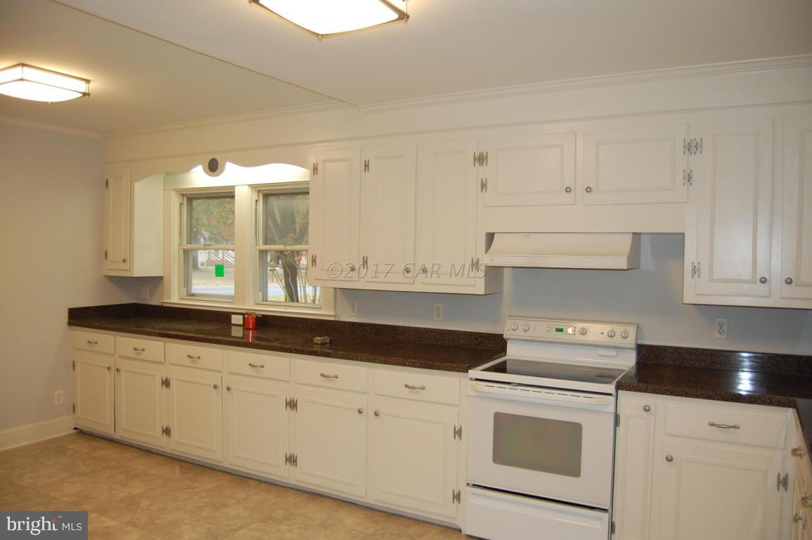 28199 Riverside Drive Salisbury, MD 21801 - Photo 2 of 31 Gallery Image 2