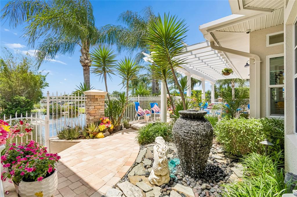 5851 Cachette De Riviera Court New Port Richey, FL 34655 - Photo 74 of 83