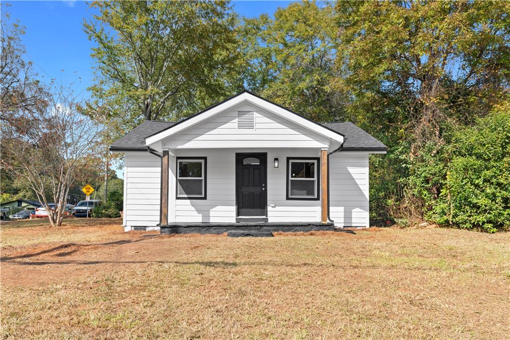 118 Perry Street Monroe, GA 30655 - Photo 1 of 25 Gallery Image 1