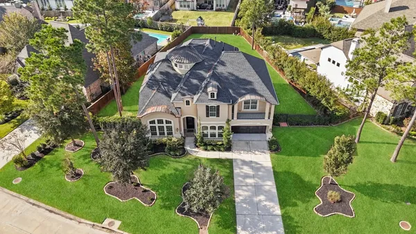 $877,000 | 114 Tehama Place, Montgomery, TX 77316