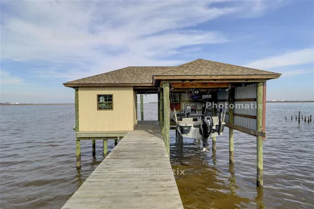 $1,499,000 | 7151 Olsen Road, Sulphur, LA 70665
