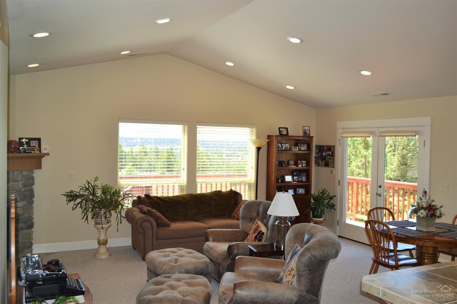 8562 Southwest Shad Road Terrebonne, OR 97760 - Photo 5 of 25 Additional Photo