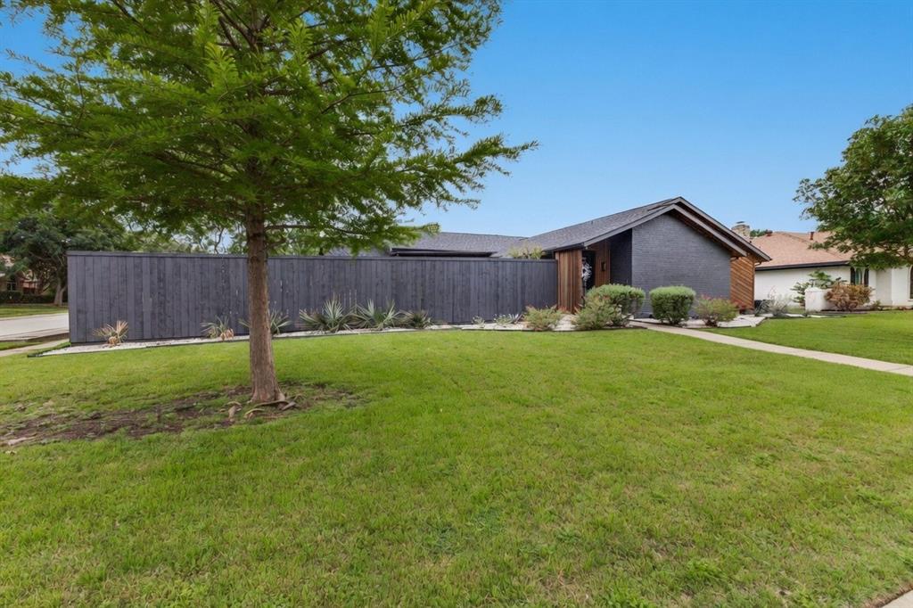 2300 Regal Road Plano, TX 75075 - Photo 2 of 34