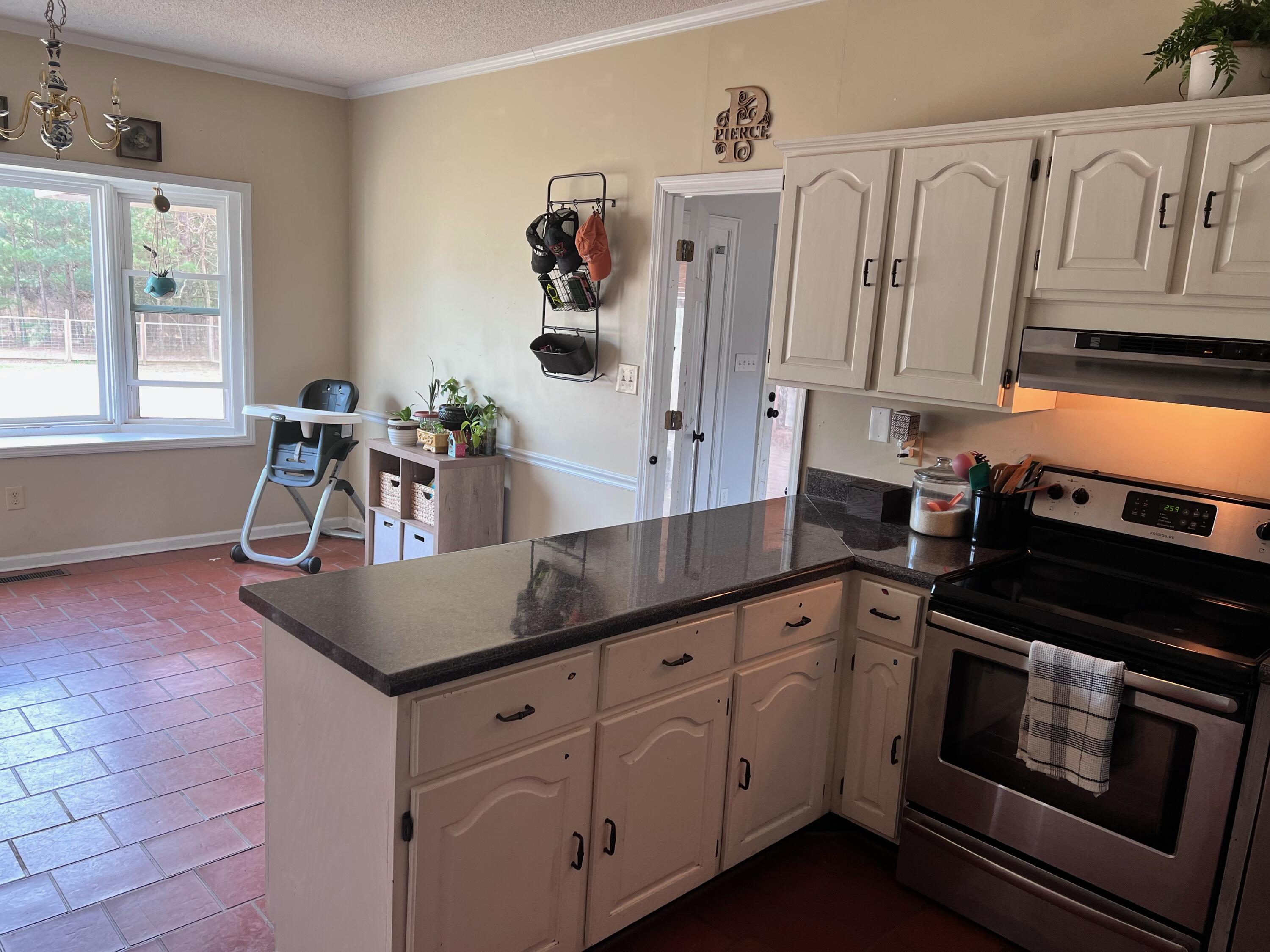 2012 Cobbham Road Thomson, GA 30824 - Photo 5 of 17 image1