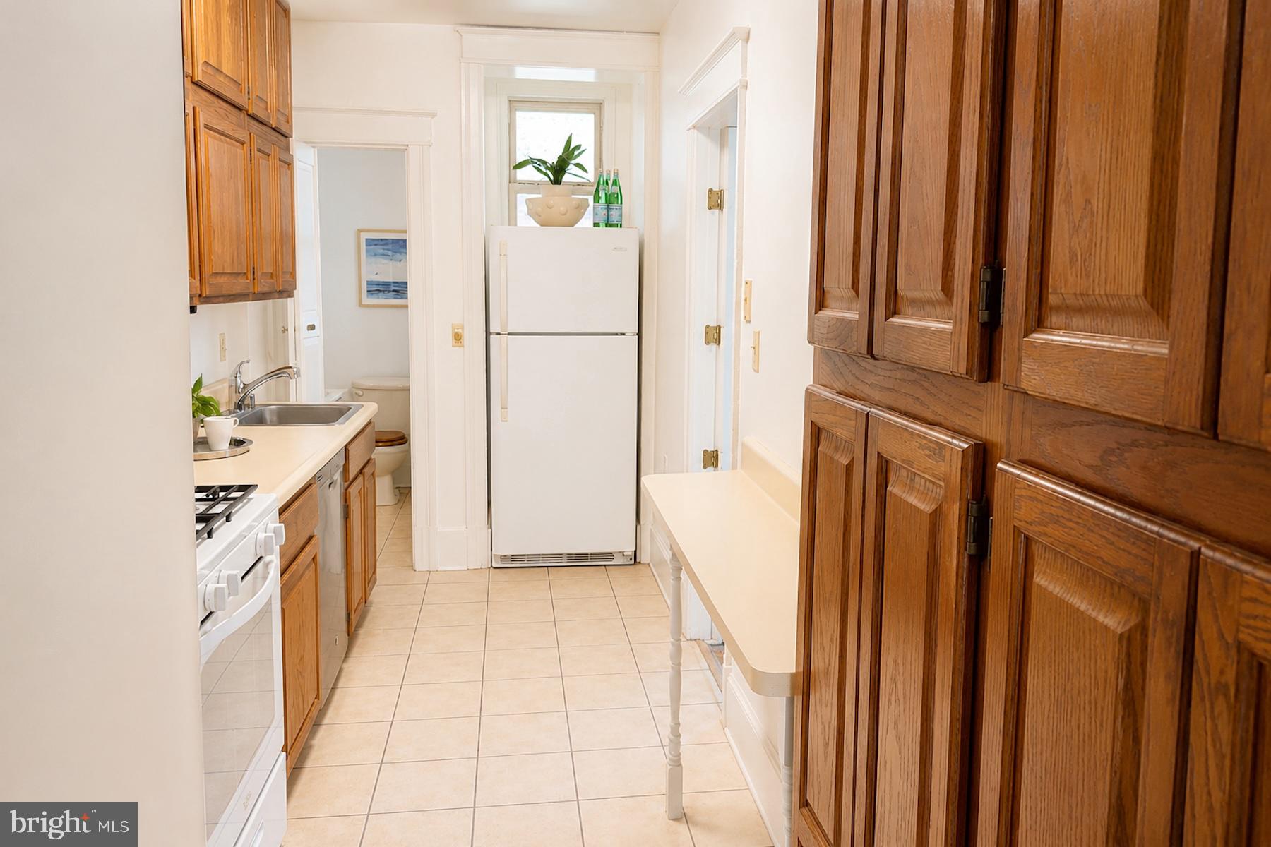 1126 I Street Northeast Washington, DC 20002 - Photo 14 of 47