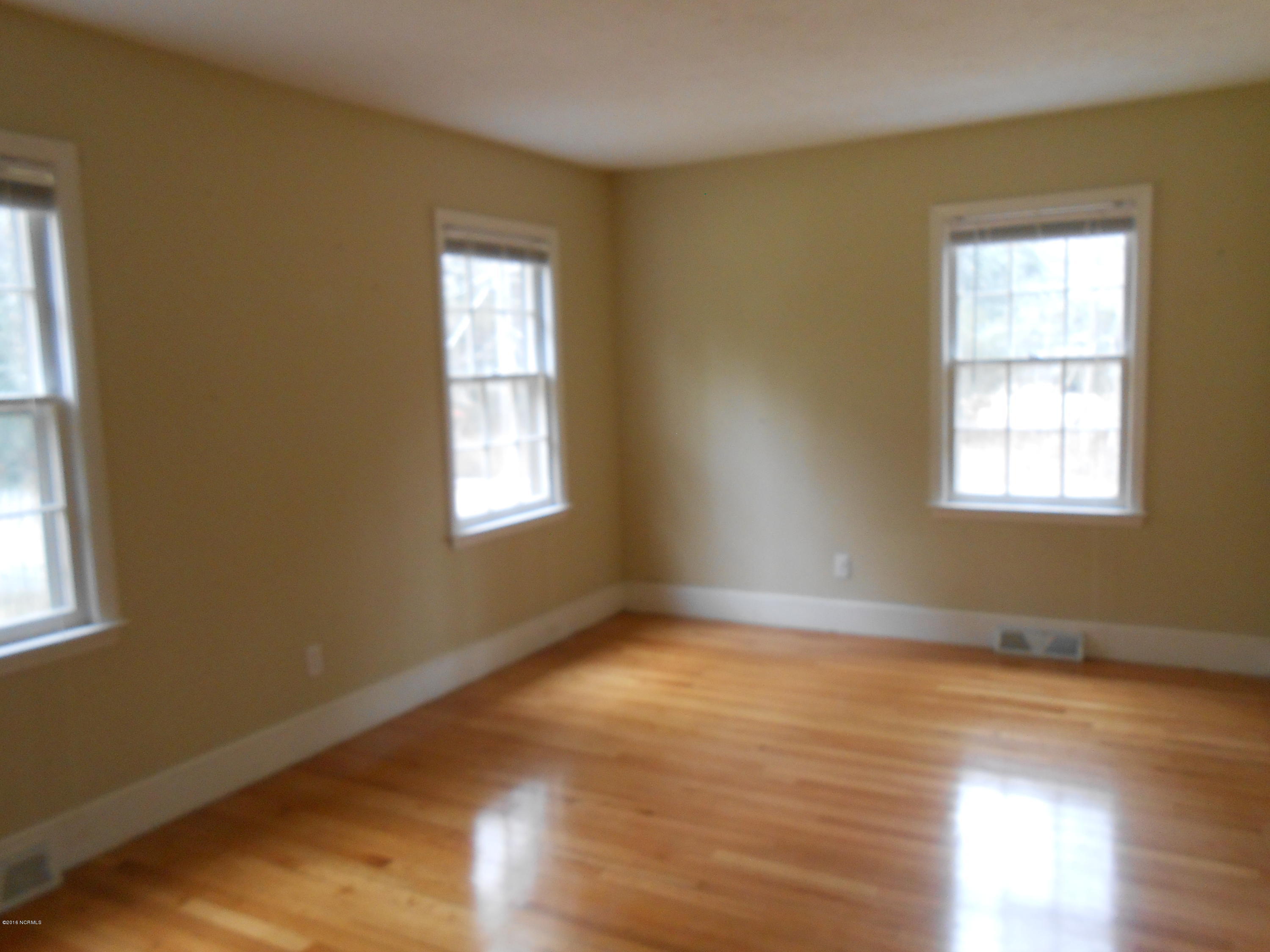 5205 McLeod Road Lumberton, NC 28358 - Photo 2 of 8 DSCN9558
