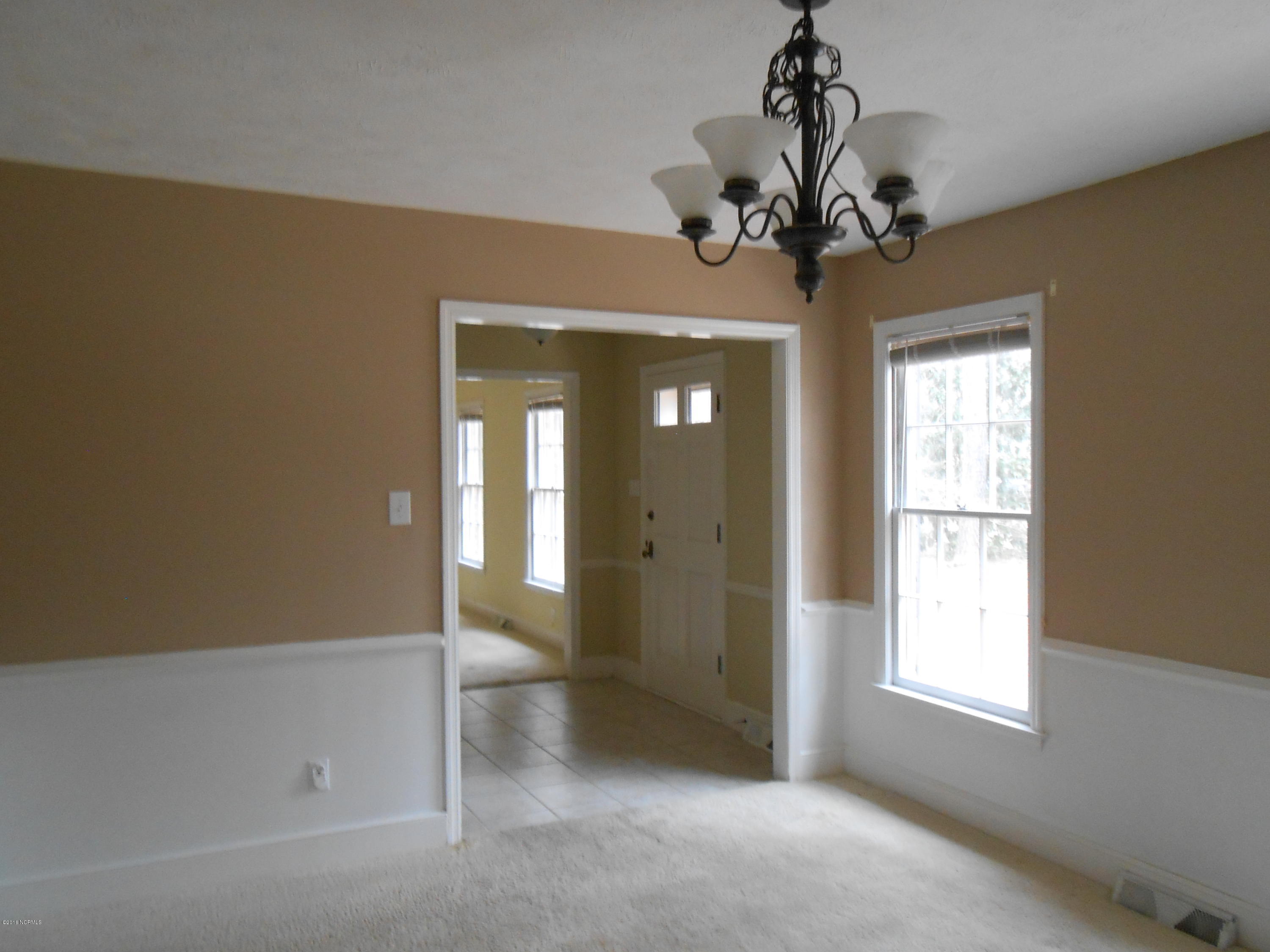 5205 McLeod Road Lumberton, NC 28358 - Photo 5 of 8 DSCN9555
