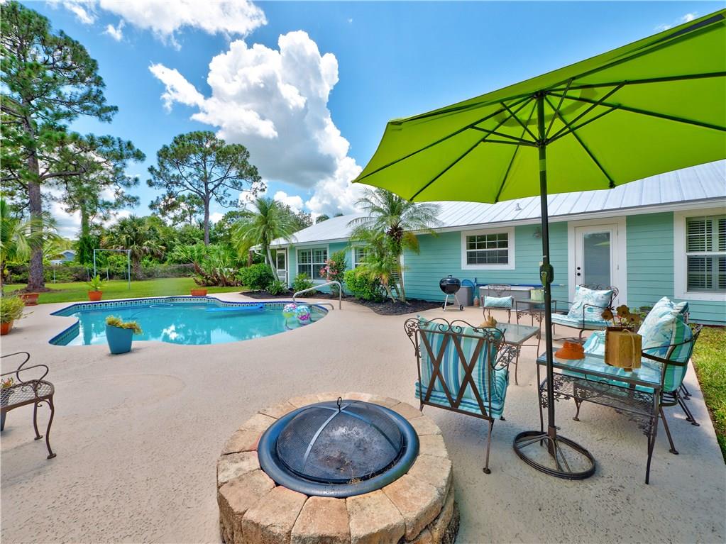 2084 Southwest Pitts Terrace Stuart, FL 34997 - Photo 17 of 21 Gallery Image 17