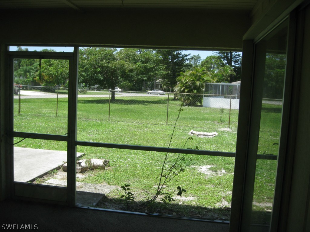 18672 Sarasota Road Fort Myers, FL 33967 - Photo 11 of 12 Gallery Image 11