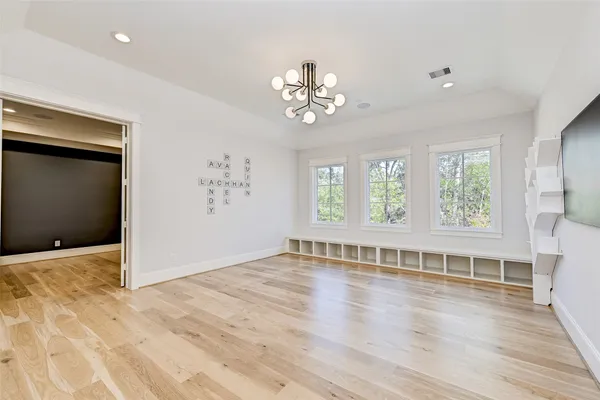 $17,000 | 718 Magdalene Drive, Houston, TX 77024