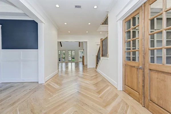 $17,000 | 718 Magdalene Drive, Houston, TX 77024