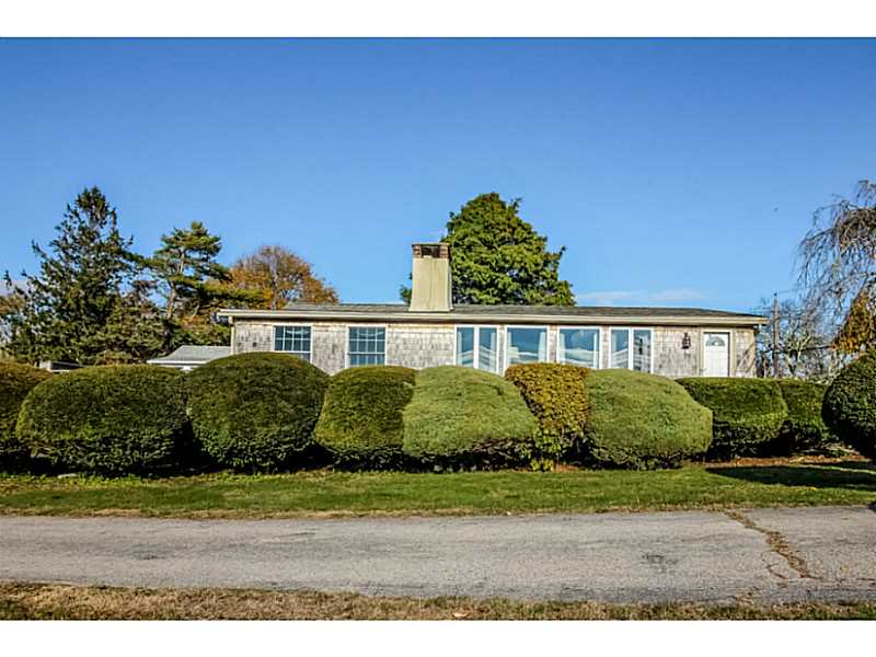45 Chappell Road South Kingstown, RI 02879 - Photo 3 of 20 Exterior Front. null