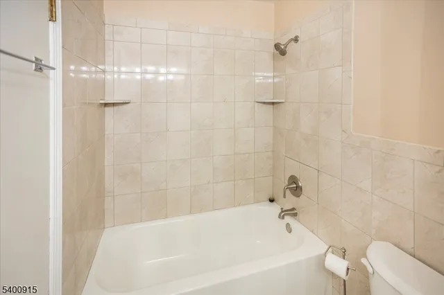 $649,000 | 2 Bernard Court, Lebanon, NJ 08833