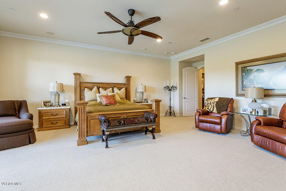 4994 Read Road Thousand Oaks, CA 93021 - Photo 23 of 46 19_master_bedroom_