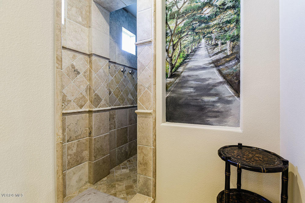 4994 Read Road Thousand Oaks, CA 93021 - Photo 24 of 46 23_master_bath