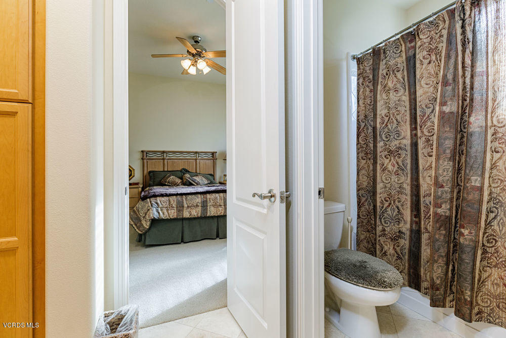 4994 Read Road Thousand Oaks, CA 93021 - Photo 29 of 46 28_bathroom_2