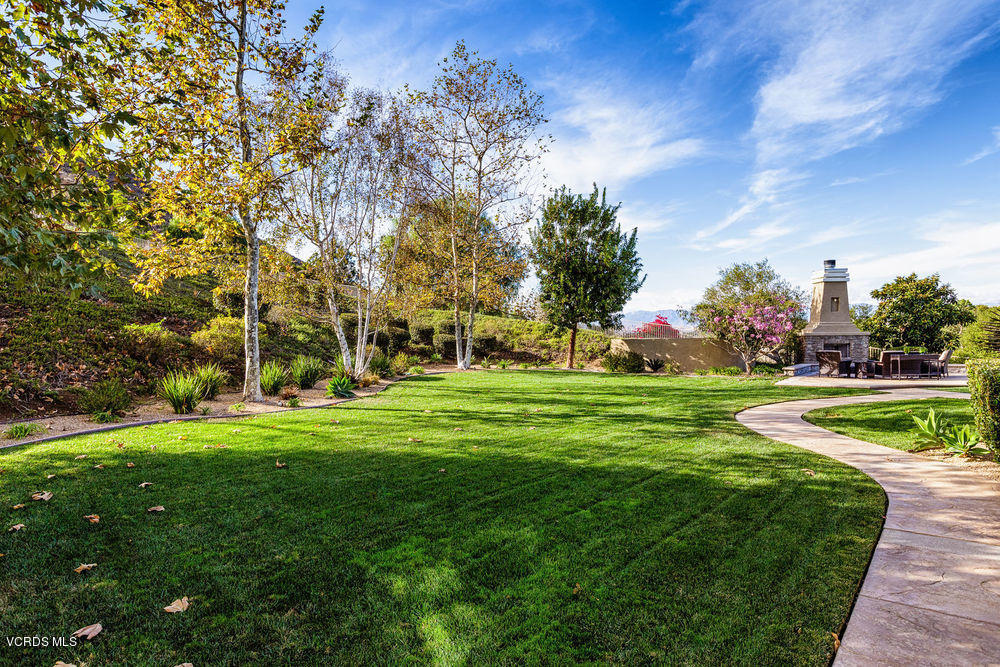 4994 Read Road Thousand Oaks, CA 93021 - Photo 40 of 46 41_back_yard