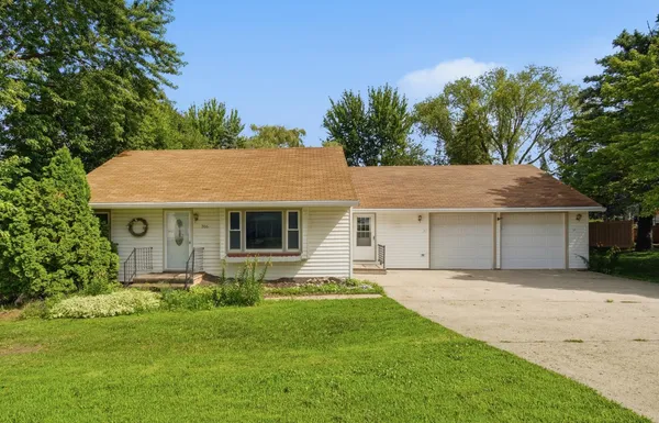 $218,500 | 316 Silver Street West, Mapleton, MN 56065