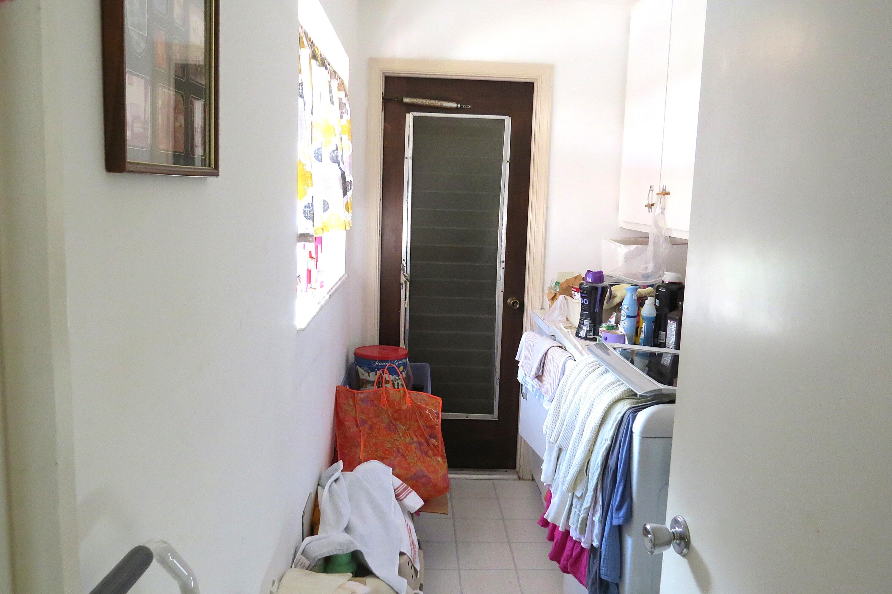 5897 Urdea Road Jupiter, FL 33458 - Photo 14 of 32 LAUNDRY ROOM 2