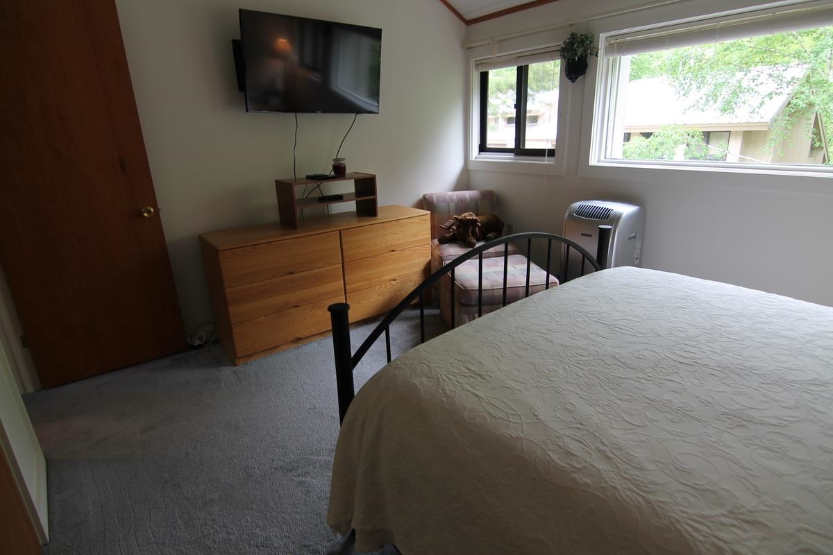 92 Easterly Road, Unit 1 Lincoln, NH 03251 - Photo 14 of 20