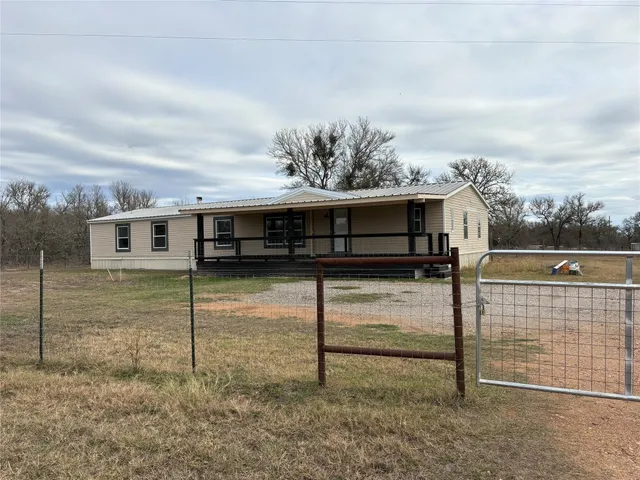 $2,000 | 120 Boxwood Drive, Bastrop, TX 78602