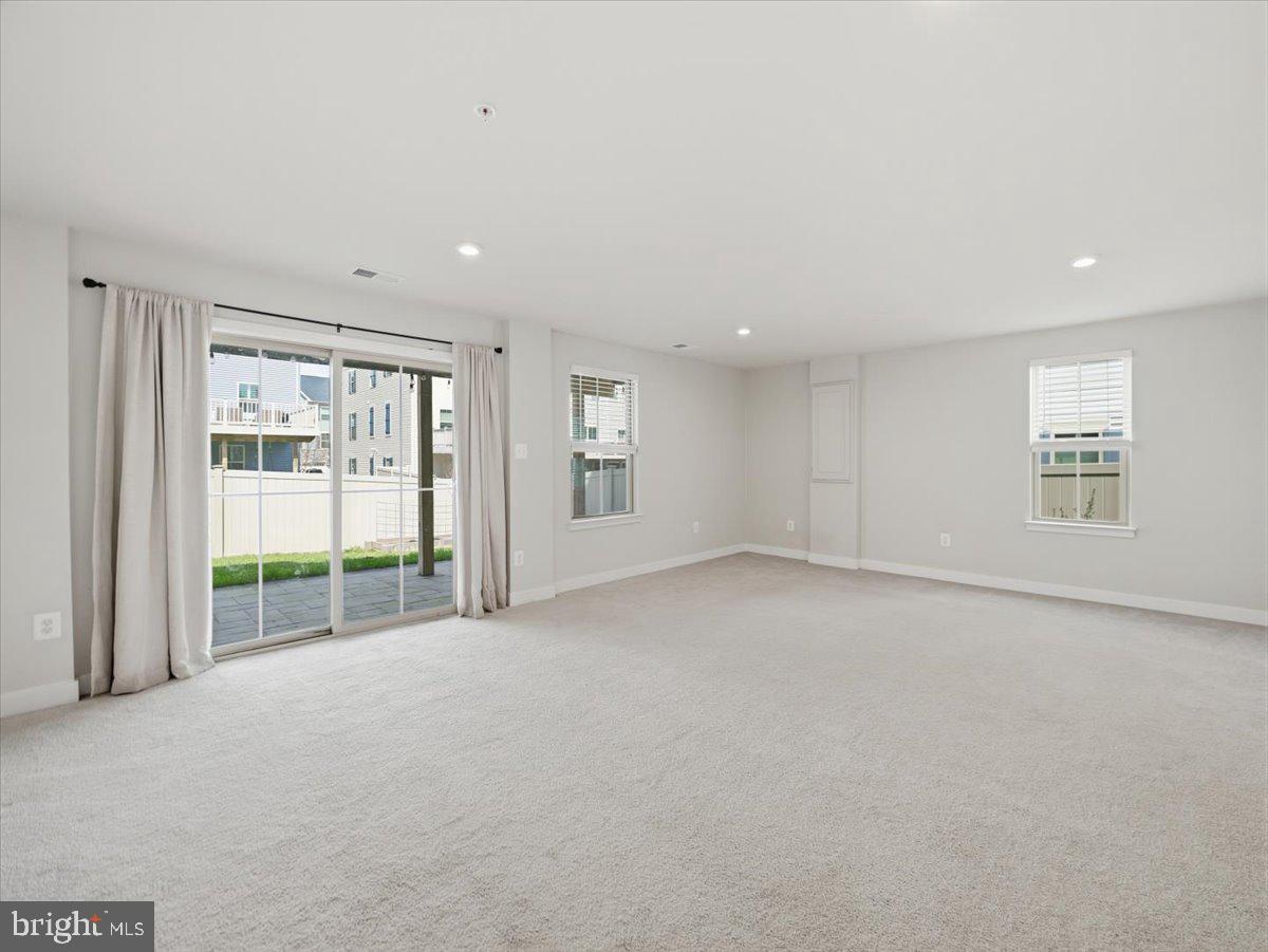 5920 Pecking Stone Street New Market, MD 21774 - Photo 7 of 72