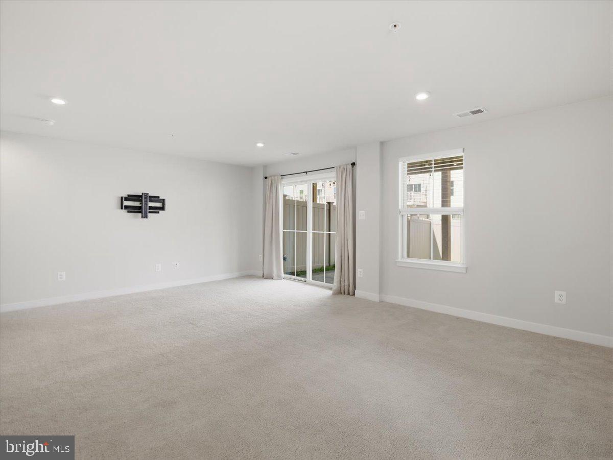 5920 Pecking Stone Street New Market, MD 21774 - Photo 8 of 72