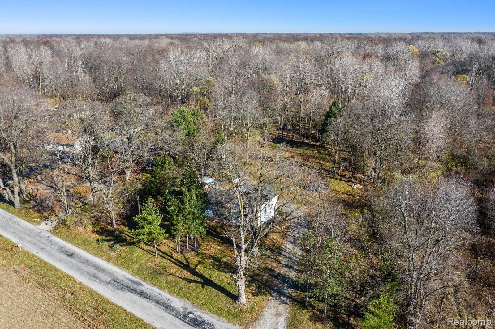 11792 Townsend Road Milan, MI 48160 - Photo 25 of 33 Gallery Image 25