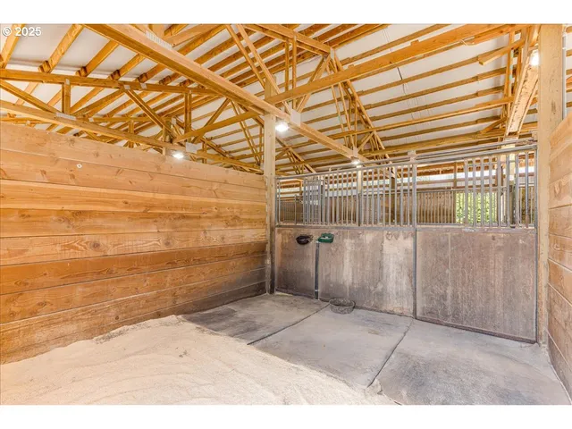 $1,650,000 | 16218 Northwest Mason Hill Road, North Plains, OR 97133