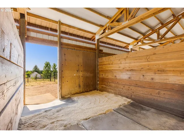 $1,650,000 | 16218 Northwest Mason Hill Road, North Plains, OR 97133