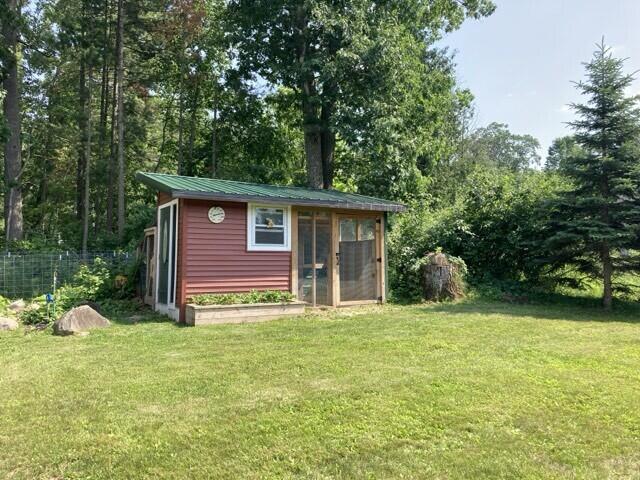 7065 Cousineau Road Lachine, MI 49753 - Photo 20 of 23 Chicken coop