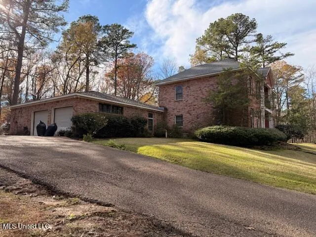 $619,824 | 717 Thomas Lane, Madison, MS 39110